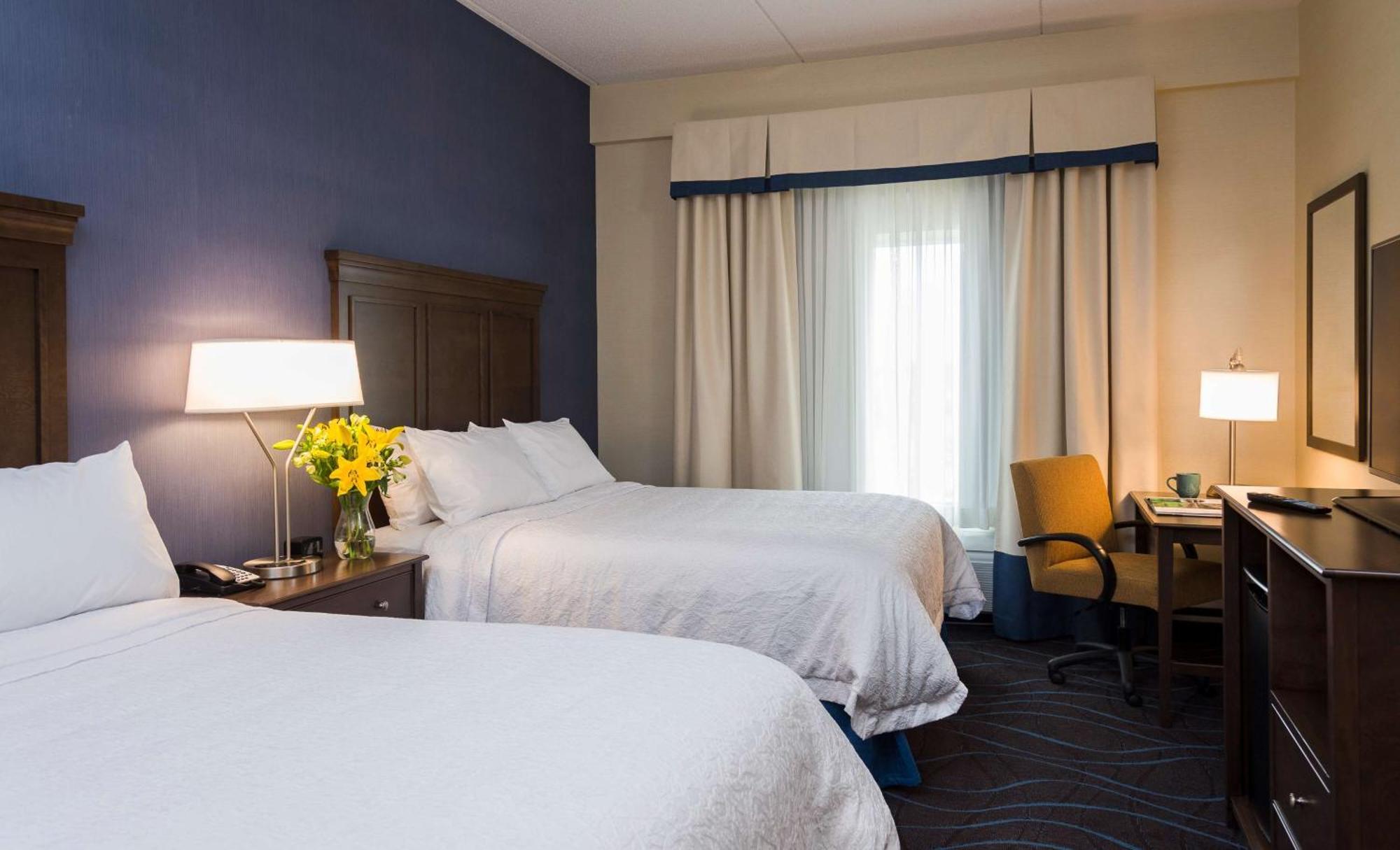 Hampton Inn By Hilton Ottawa Airport Zewnętrze zdjęcie
